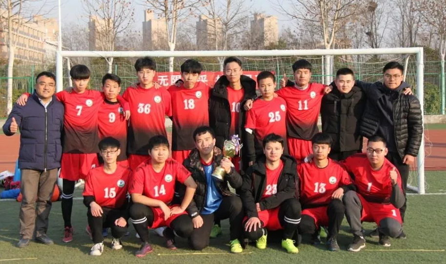 DDE4F
